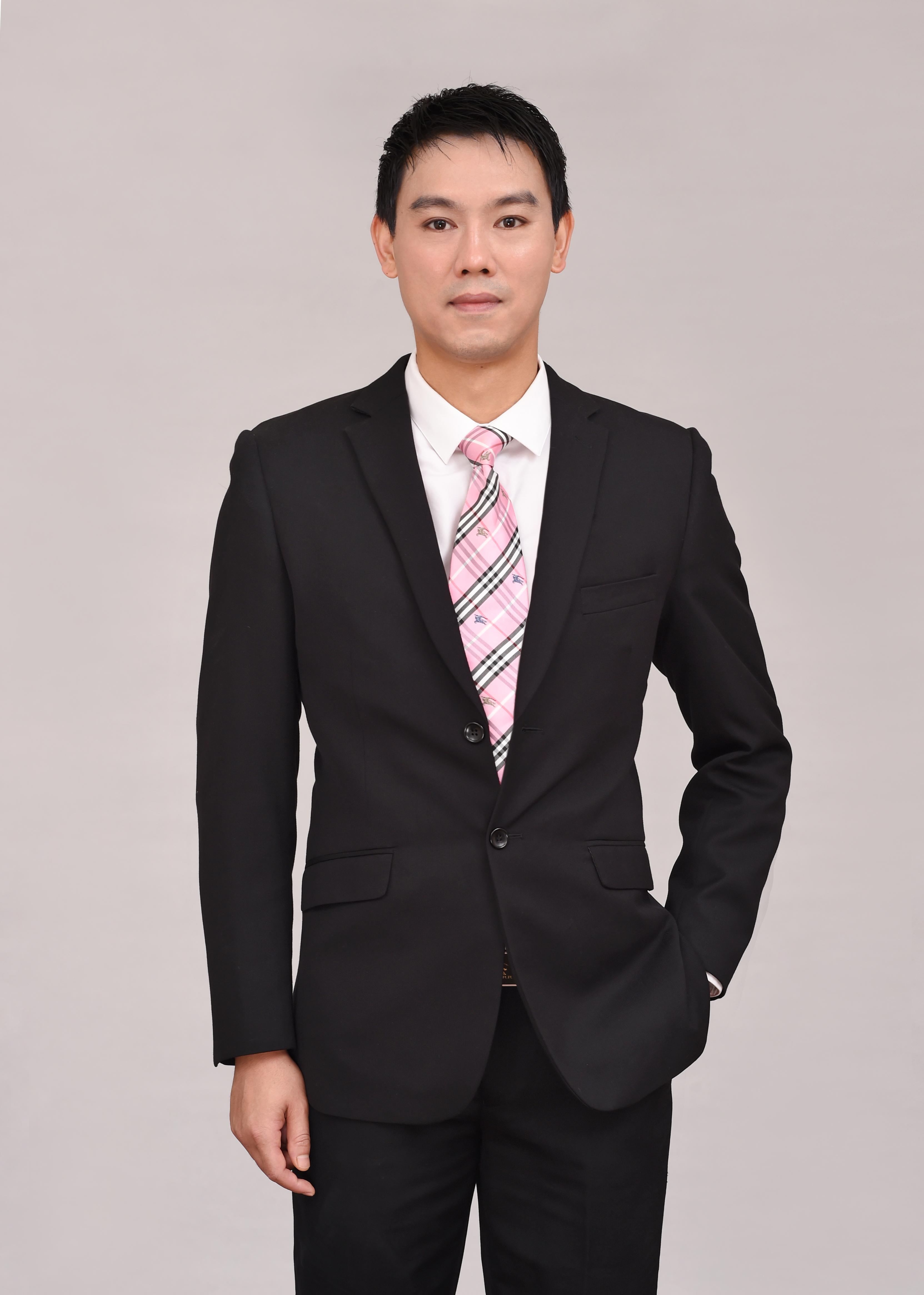 廉东晓 创意策略总监